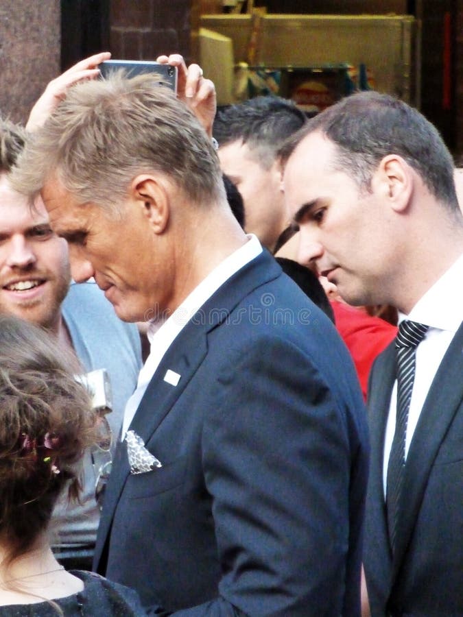 Dolph Lundgren bij de Première van Verbruiksgoederen royalty-vrije stock fotografie