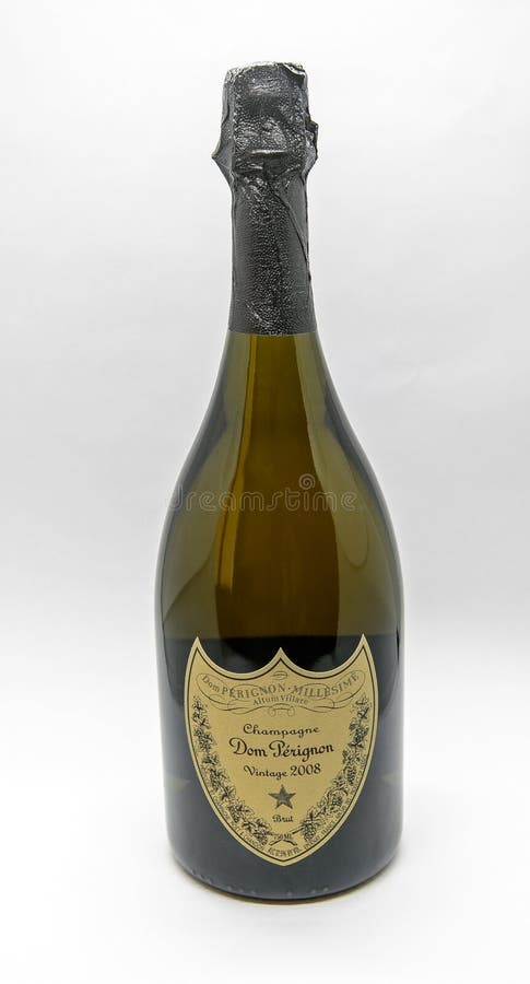 Dom perignon champagne cut out hi-res stock photography and images - Alamy