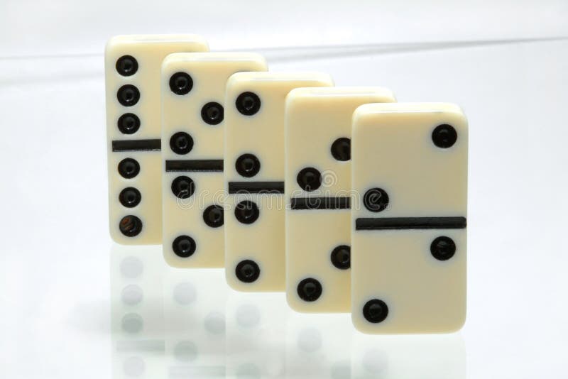 Domino game