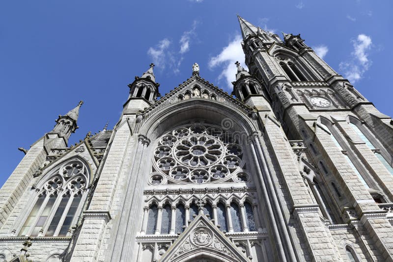 Domkyrka för St Colemans, Cobh - Irland arkivfoto Domkyrka för St Colemans, Cobh - Irland arkivfoto