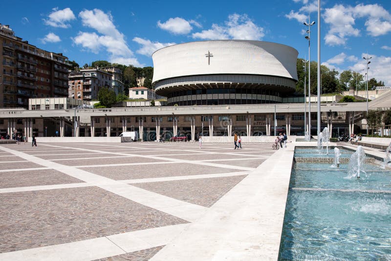 Domkyrka La Spezia, Italien arkivfoto Domkyrka La Spezia, Italien arkivfoto