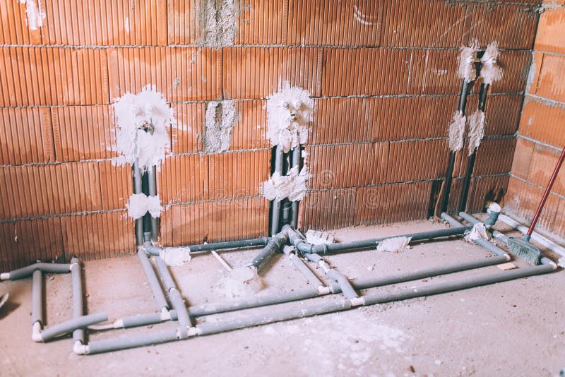 Domowa budowa, odnawić, drymby i pionować narzędzia, Łazienka szczegóły z instalation zlew, drymby zdjęcie stock Domowa budowa, odnawić, drymby i pionować narzędzia, Łazienka szczegóły z instalation zlew, drymby zdjęcie stock