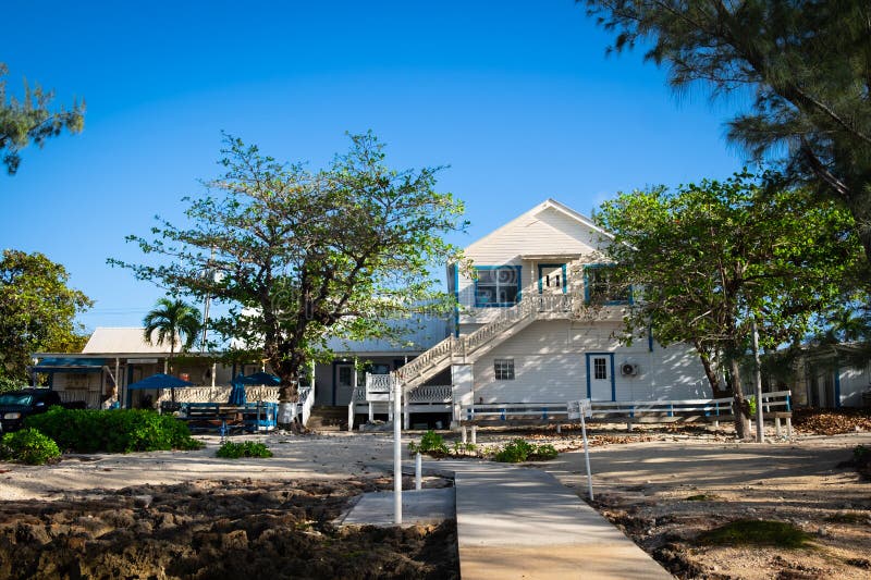 Don Foster s Dive Cayman editorial photo. Image of outdoor 275349796