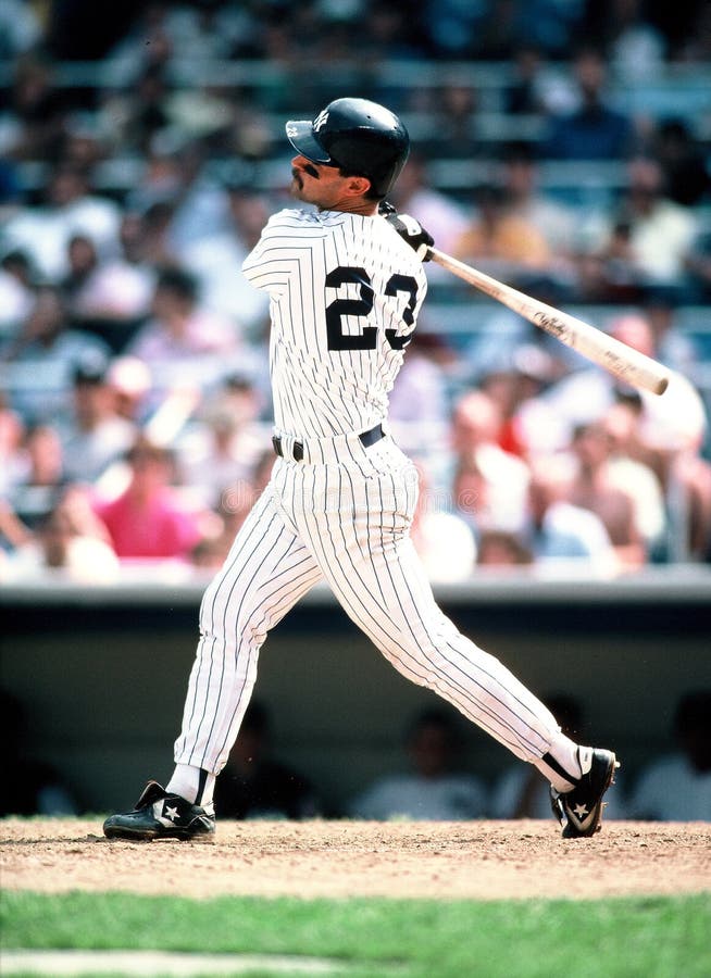 Don Mattingly New York Yankees Editorial Image Image of base, athlete
