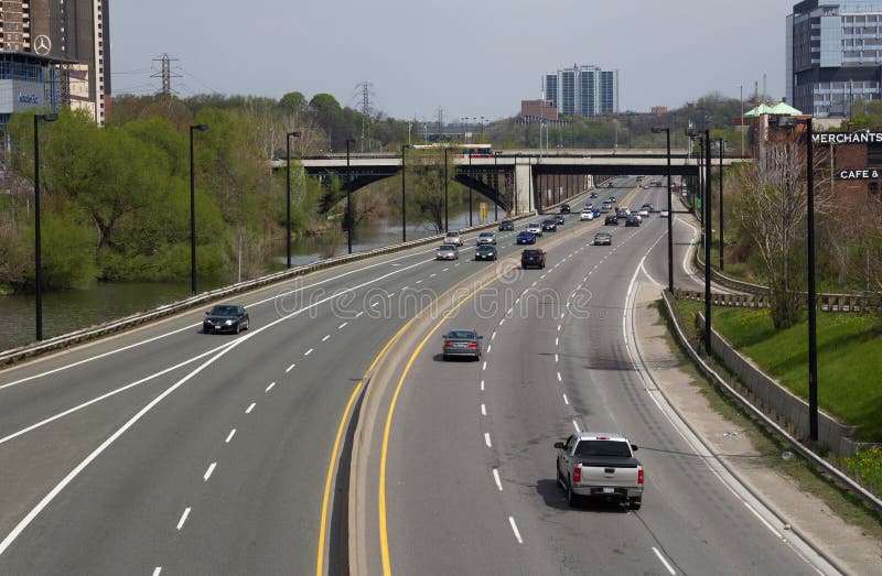 Don Valley Parkway imagenes de archivo Don Valley Parkway imagenes de archivo