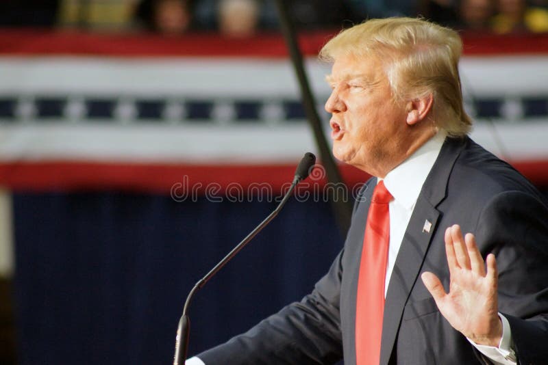 Donald Trump speaks to record crowds at the Prairie Capital Convention Center in Springfield, IL on November 9th, 2015. Donald Trump speaks to record crowds at the Prairie Capital Convention Center in Springfield, IL on November 9th, 2015