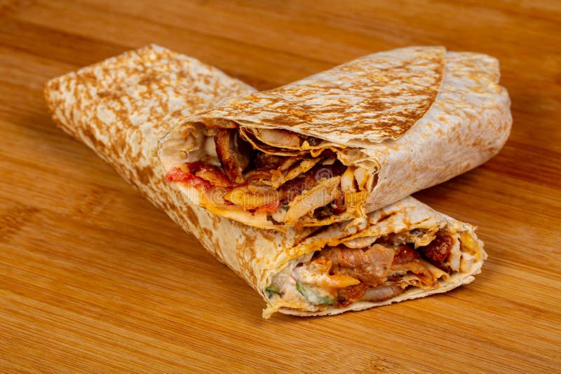 Doner Kebab με το κρέας στοκ εικόνες με δικαίωμα ελεύθερης χρήσης Doner Kebab με το κρέας στοκ εικόνες με δικαίωμα ελεύθερης χρήσης