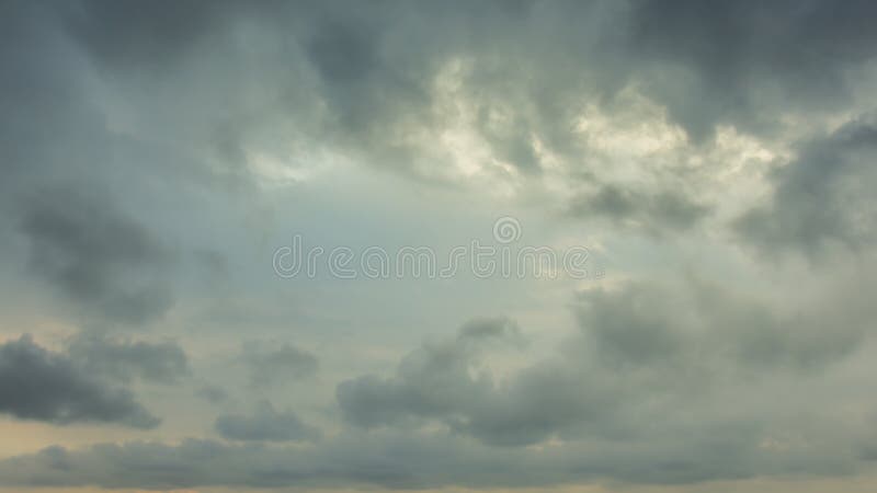 Donkere wolken royalty-vrije stock foto Donkere wolken royalty-vrije stock foto