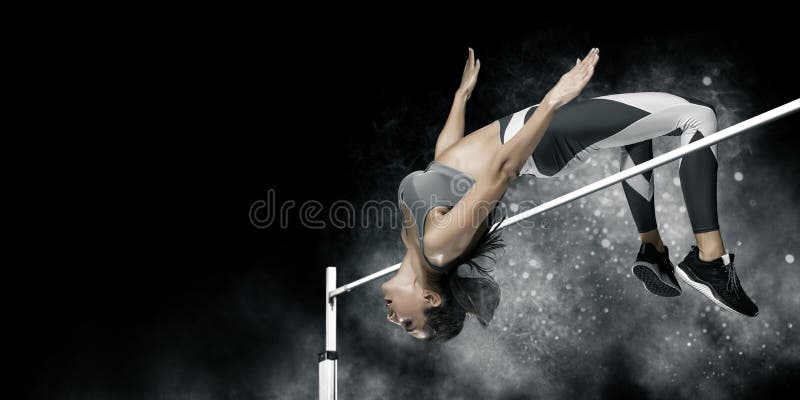 Donna in azione di salto in alto. bandiera sportiva