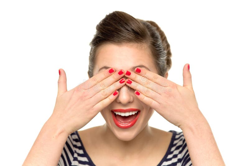 Bocca Della Copertura Della Donna Ed Osservare in Su Fotografia Stock