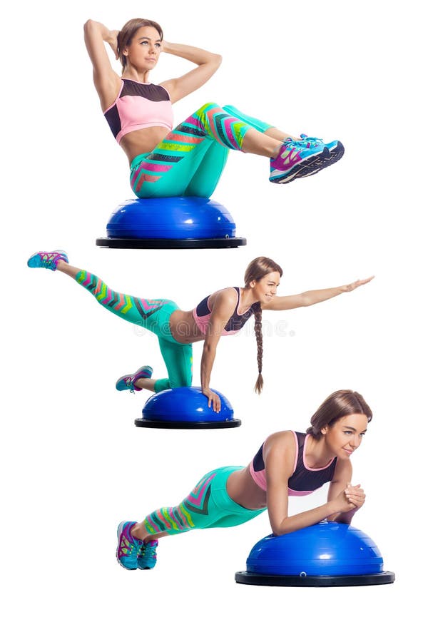 Donna che fa esercizio sul bosu immagine stock Donna che fa esercizio sul bosu immagine stock