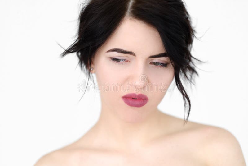Donna depressiva pensierosa premurosa del fronte di emozione fotografie stock Donna depressiva pensierosa premurosa del fronte di emozione fotografie stock