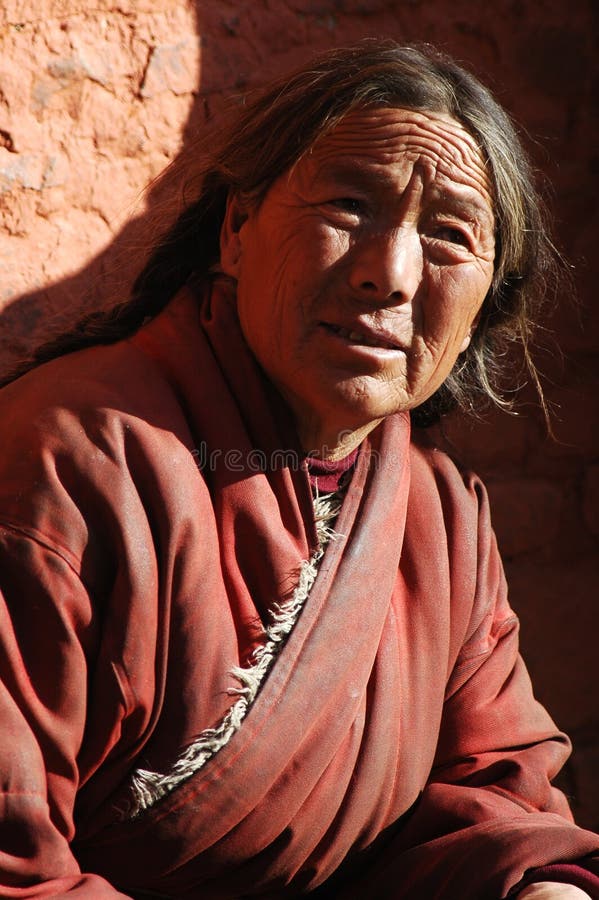Donna tibetana