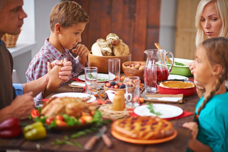 Donner des mercis de dîner photo stock