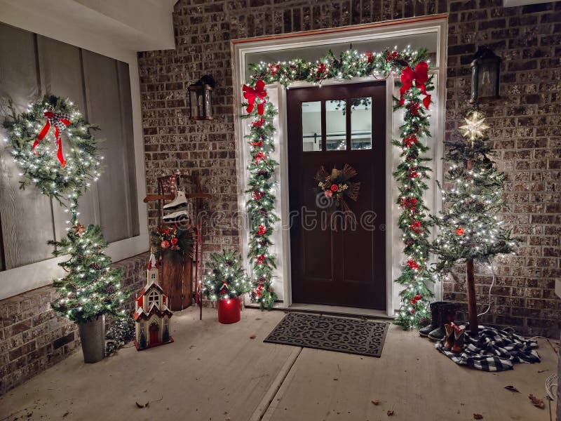 Door Christmas Front Door Wreath Christmas Tree Garland Brick Entryway ...