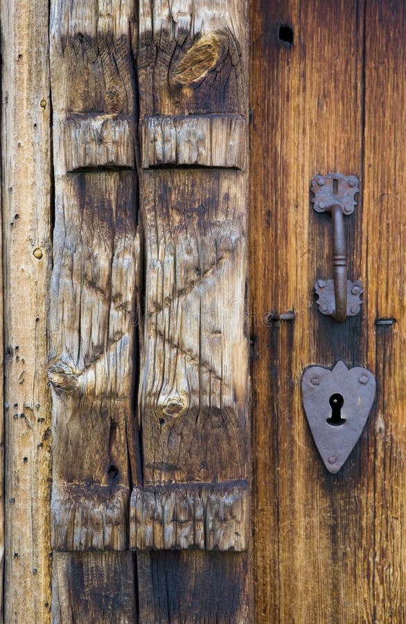 door& x27;s detail, Uvdal Stavkirke, Norway