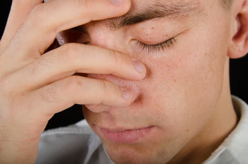Dor e desespero Indivíduo novo triste fotografia de stock