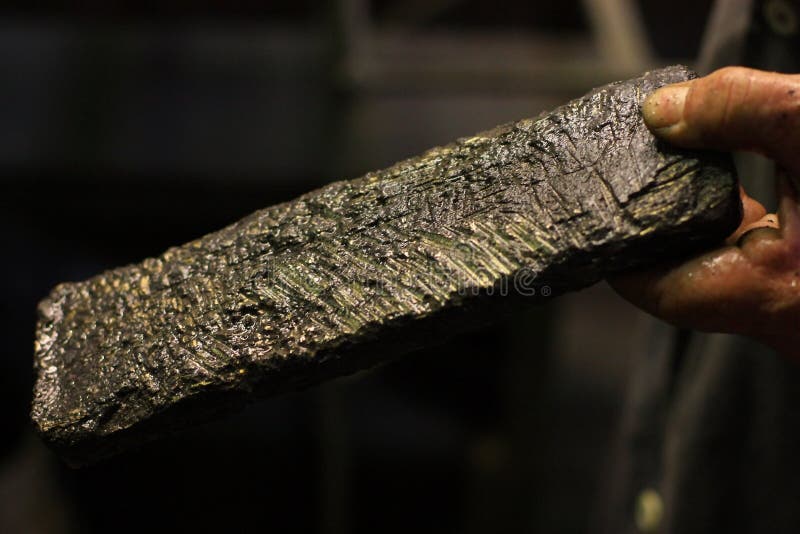 Dore Gold Bar Stock Photos Image 30110933