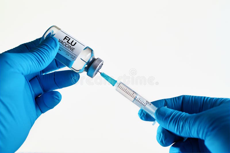 Dosvaccinet mot influensa eller pneumonivirus, doseringsspruta och injektionsflaska. medicin och hälsovård royaltyfria foton