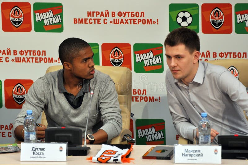 Douglas Costa and translator