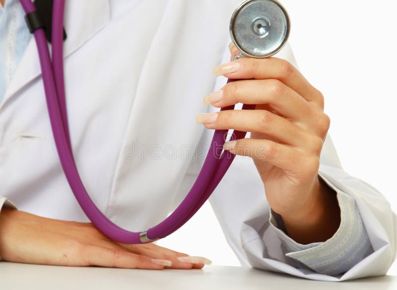 Doutor fêmea desconhecido com o estetoscópio isolado imagem de stock Doutor fêmea desconhecido com o estetoscópio isolado imagem de stock