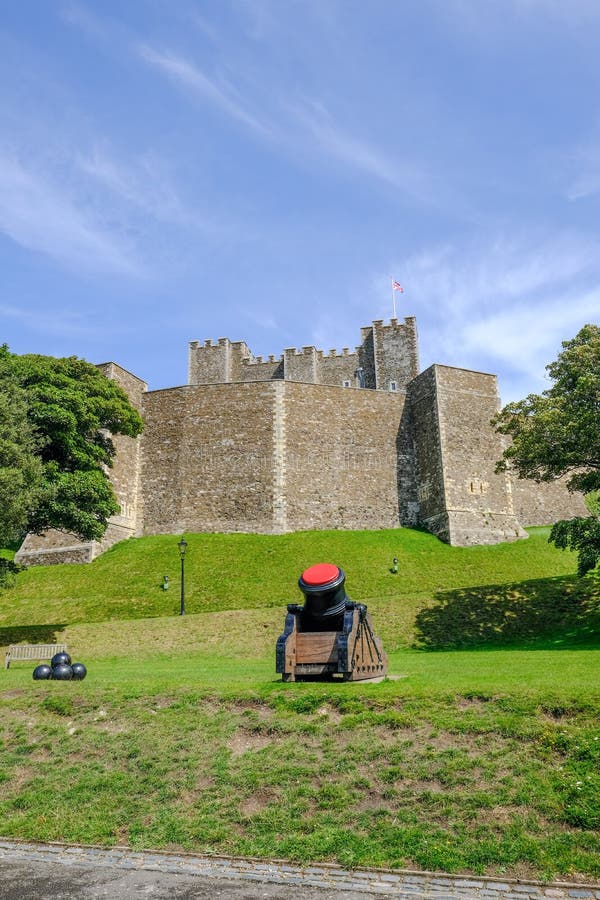 Dover, Kent, UK - Sierpień 17, 2017: Dover kasztel, ściana i widok, o obrazy stock Dover, Kent, UK - Sierpień 17, 2017: Dover kasztel, ściana i widok, o obrazy stock