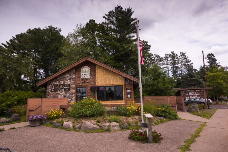 Downtown Cable, Wisconsin editorial photo. Image of cable 128865601