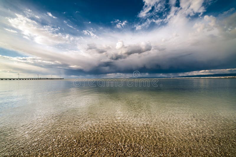 Dramatic Blue Sky and Clouds over the Ocean stock photography Dramatic Blue Sky and Clouds over the Ocean stock photography