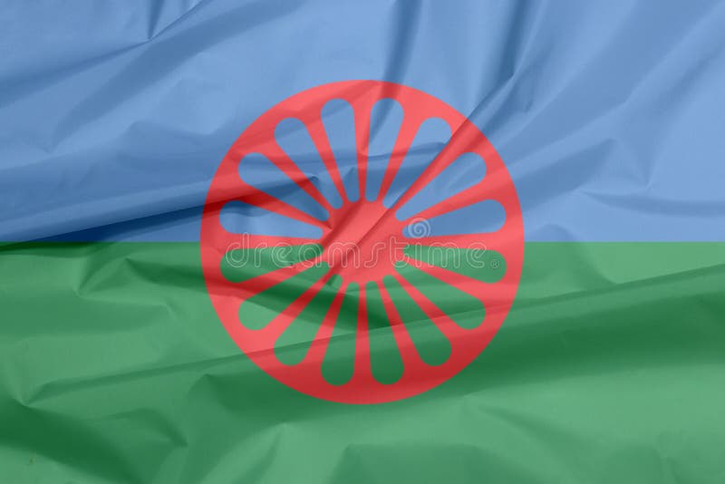 Drapeau Grunge De Personnes Romani, Drapeau Gitan De Fumée Illustration  Stock - Illustration du flamme, emblème: 112117292