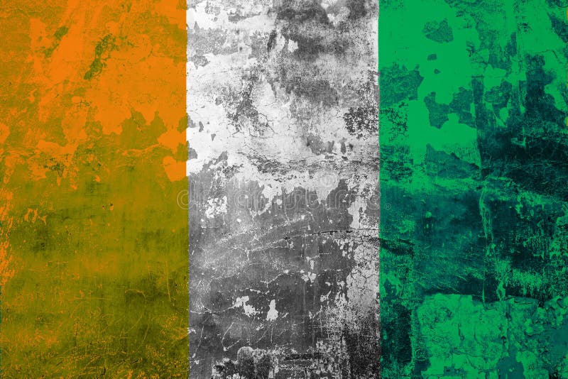 Drapeau national de ` Ivoire de Cote d sur le fond du vieux mur illustration libre de droits Drapeau national de ` Ivoire de Cote d sur le fond du vieux mur illustration libre de droits
