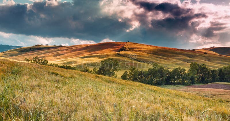 Drastische Toskana-Landschaft, Italien stockfotos Drastische Toskana-Landschaft, Italien stockfotos