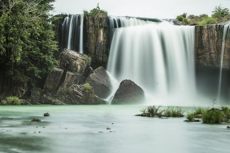 Dray Nur Waterfall in Buon me Thuat Vietnam stock foto's Dray Nur Waterfall in Buon me Thuat Vietnam stock foto's