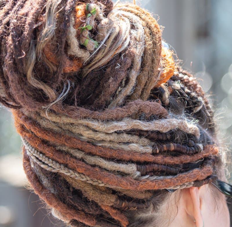 6 Great Hairstyles for Labor and Delivery