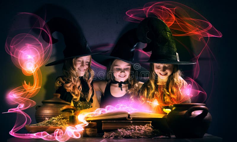 Drei kleine Hexen stockfotografie