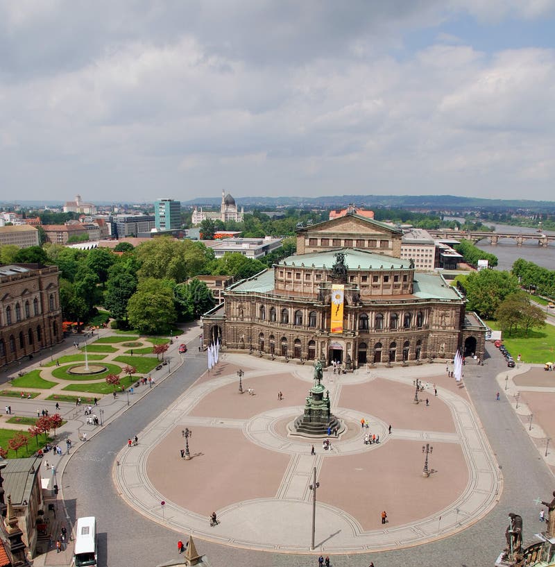 File:Thilakawardana supeshala 20081120 olympiade dresden.jpg - Wikimedia  Commons