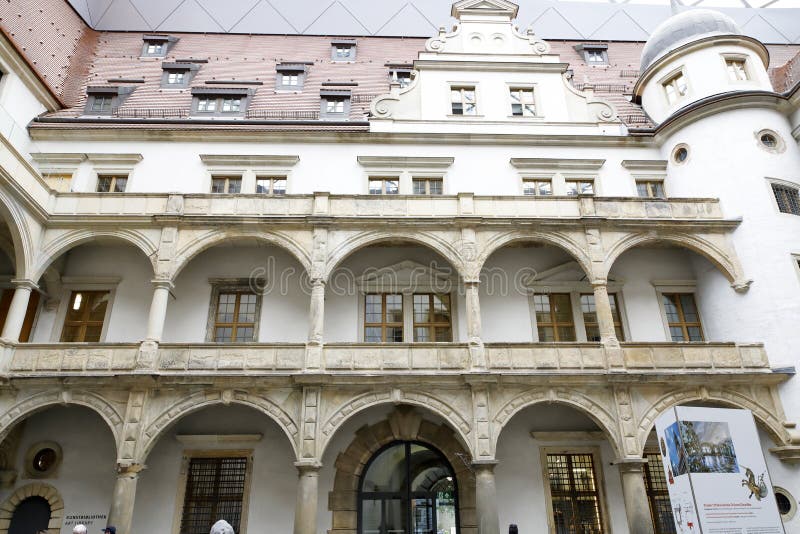 Dresden: Residenzschloss gallerier i den inre domstolen arkivbilder Dresden: Residenzschloss gallerier i den inre domstolen arkivbilder
