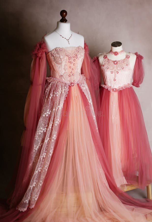 Fairy Goth Mother Annette Second Hand Wedding Dress Save 60% - Stillwhite