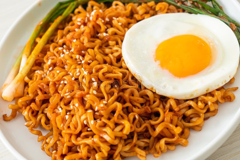 Dried Korean Spicy Black Sauce Instant Noodles with Fried Egg and ...
