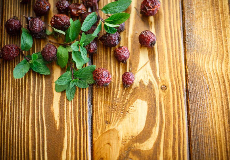 Dried rose hips