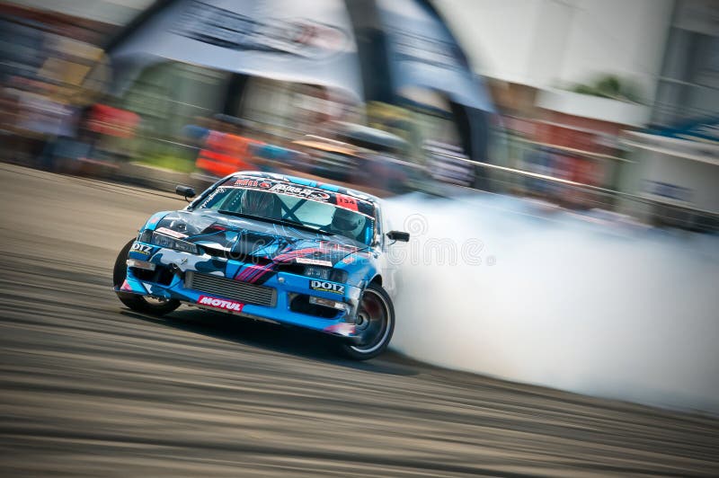 Drift Royalty-Free Images, Stock Photos & Pictures