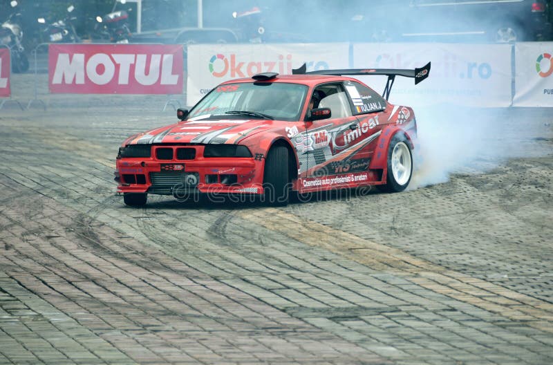 Drifting Cars Images – Browse 157,254 Stock Photos, Vectors, and Video