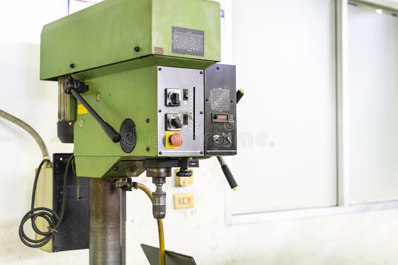 Drilling Head Control Panel Spindle and Chuck Holder of Vertical Table