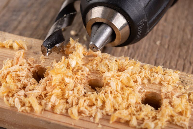 Drilling and Countersinking Holes in Metal, Wood and Other Materials