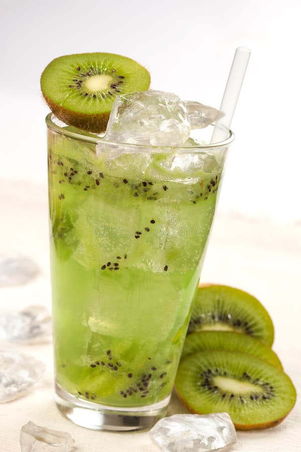 Drink with kiwi stock image. Image of kiwi, straws, freshness 31411799