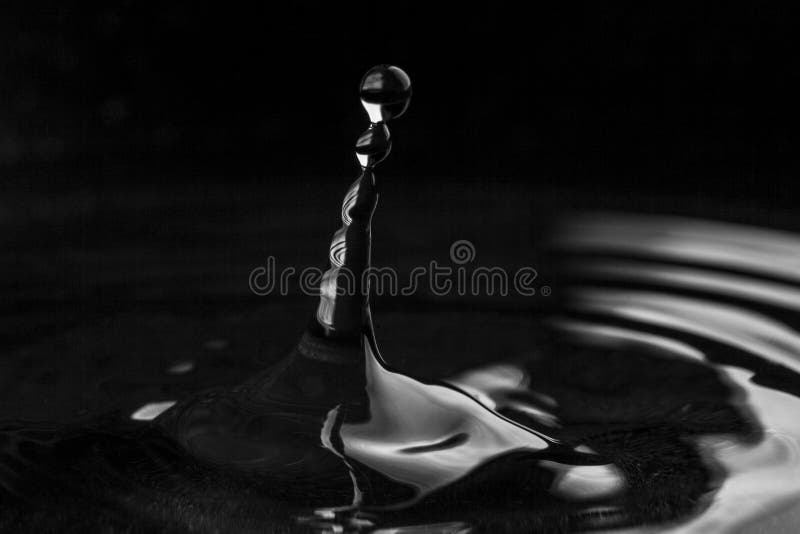 690+ Oil Drop On Black Stock Photos, Pictures & Royalty-Free