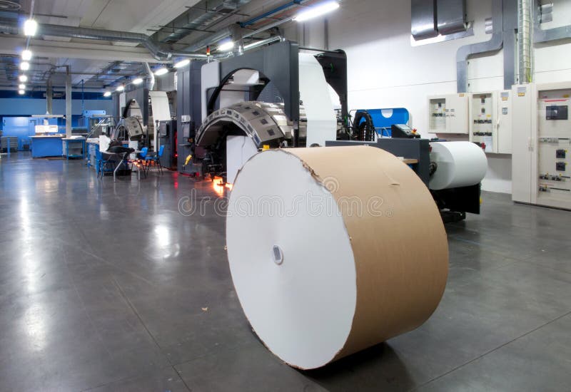 Druckenmaschine: digitale Web-Presse stockbild Druckenmaschine: digitale Web-Presse stockbild