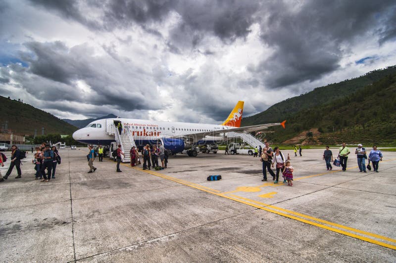 Druk Air Airbus A319 all'aeroporto di Paro, Bhutan