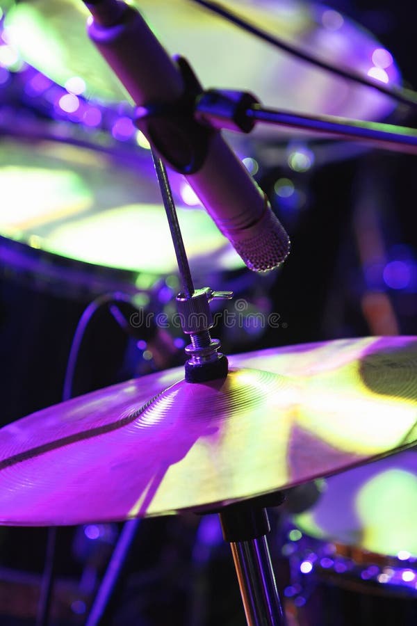 Drum set with microphone