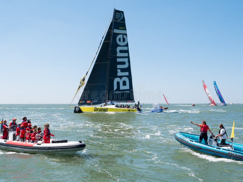 Drużynowa Brunel wygran Brunel portu rasa Volvo Ocean Race kona festiwal w Scheveningen Haga, holandie VOR 2017-2018 zdjęcia stock Drużynowa Brunel wygran Brunel portu rasa Volvo Ocean Race kona festiwal w Scheveningen Haga, holandie VOR 2017-2018 zdjęcia stock