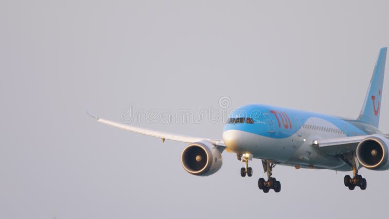 787 drömmare närmar sig arkivfilmer